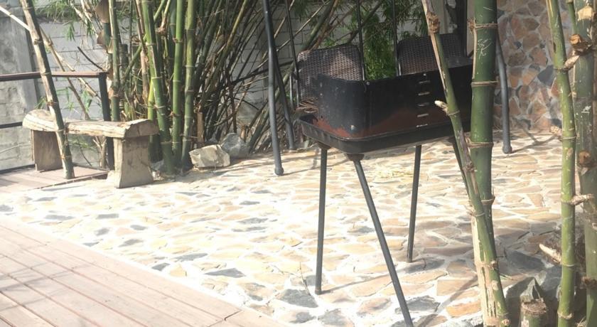 Oyo 276 The Resort Chonburi Exterior photo