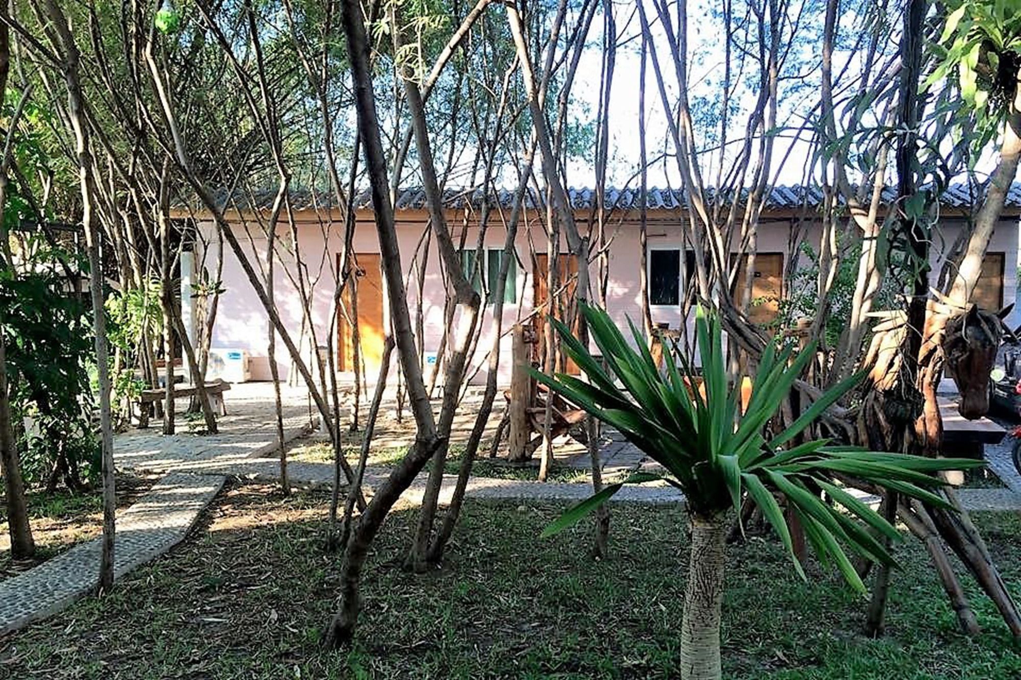 Oyo 276 The Resort Chonburi Exterior photo